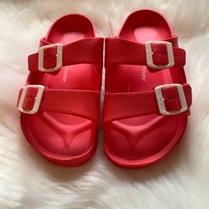 Red- pool party sandal